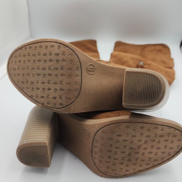 DV Women’s faux suede BROWN KNEE HIGH‎ boots size 6 - Picture 3 of 3